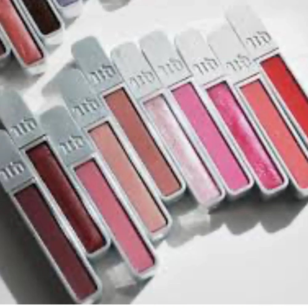 ♣️🌙Urban Decay Hot Love Hi Fi Shine Gloss